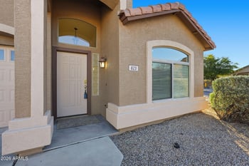 823 Mountain View Rd, San Tan Valley, AZ 85143