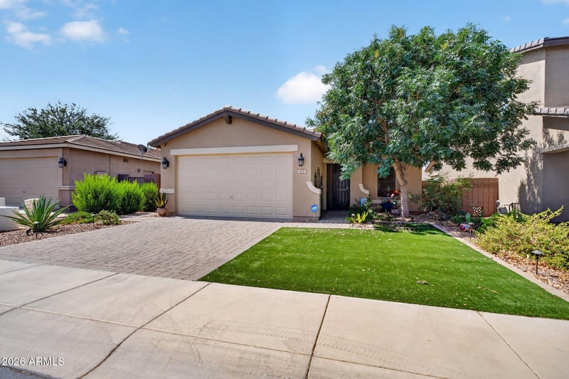 823 Leadwood Ave, San Tan Valley, AZ 85140