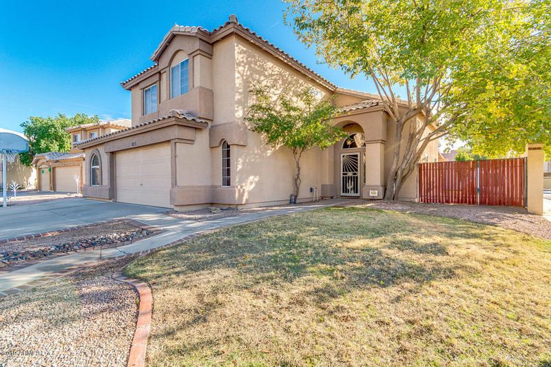823 W Shellfish Dr, Gilbert, AZ 85233