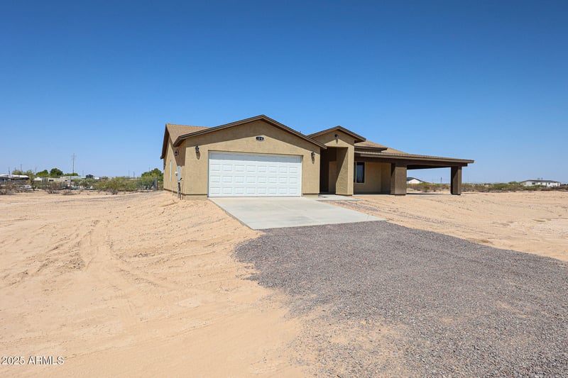 8230 351st Ln, Tonopah, AZ 85354