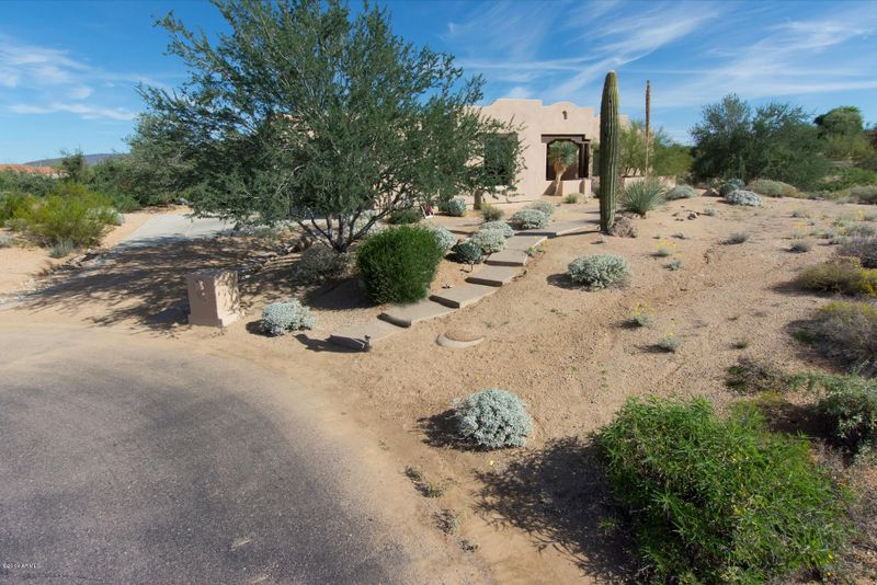 8230 E Arroyo Seco Rd, Scottsdale, AZ 85266