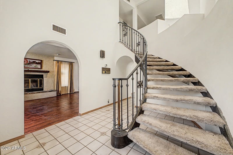 8230 E Mcdowell Rd, Mesa, AZ 85207