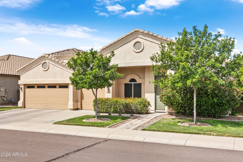 8230 S 34th Dr, Laveen, AZ 85339