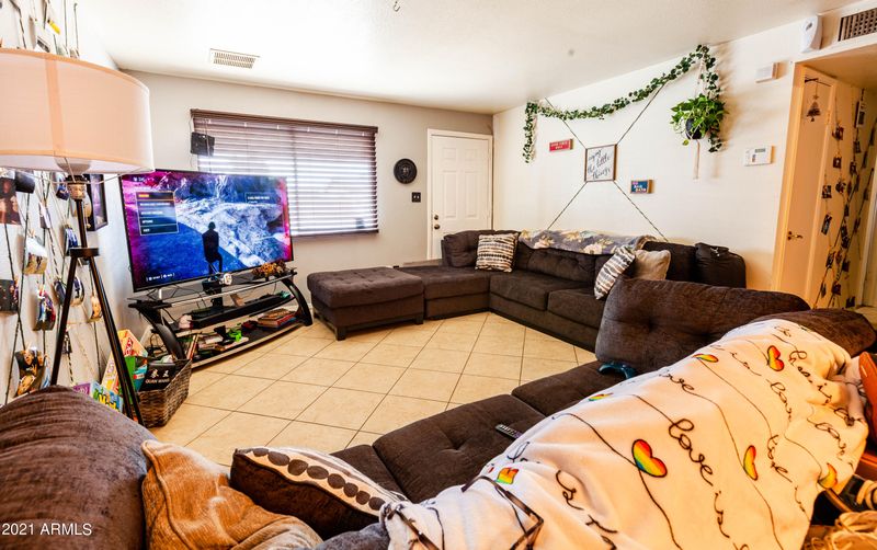 8230 W Campbell Ave, Phoenix, AZ 85033