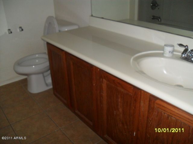 8230 W Miami St, Phoenix, AZ 85043