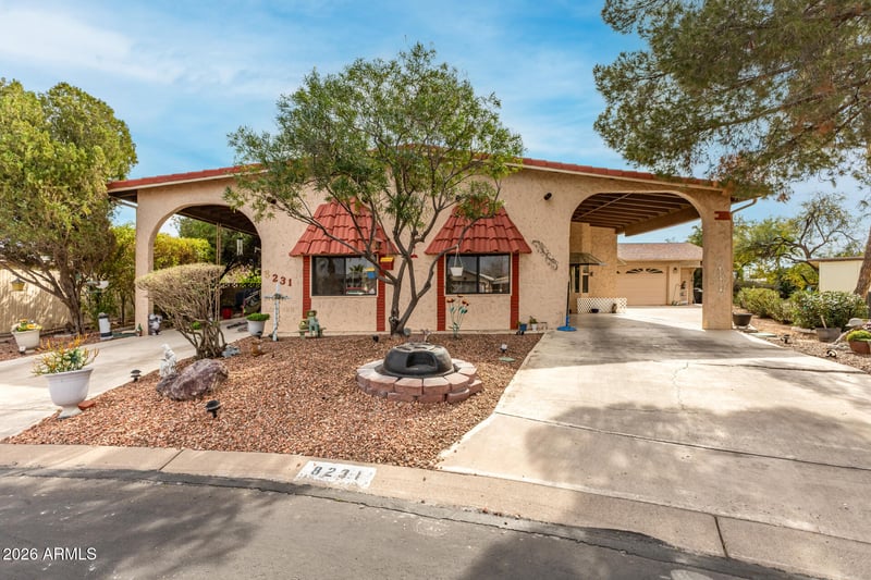 8231 Cactus Dr, Mesa, AZ 85208