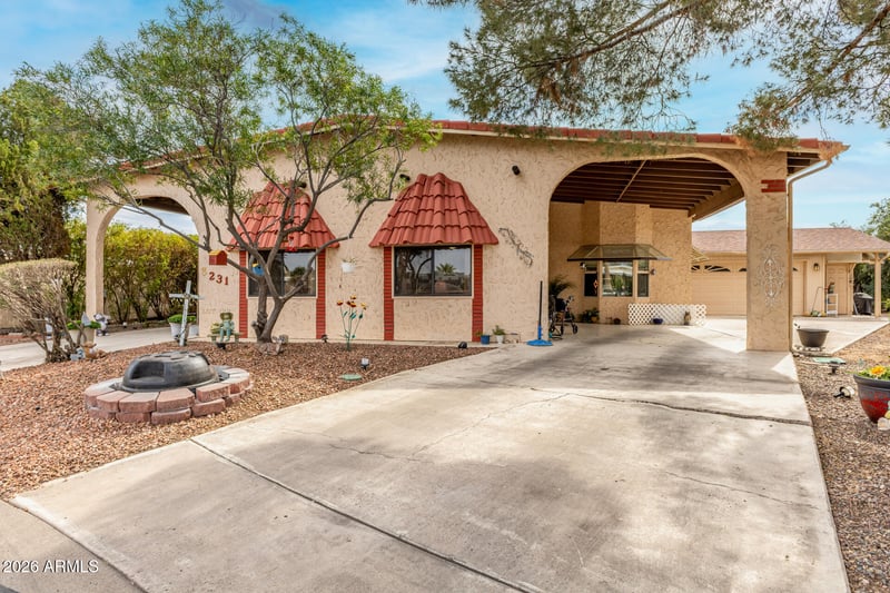 8231 Cactus Dr, Mesa, AZ 85208
