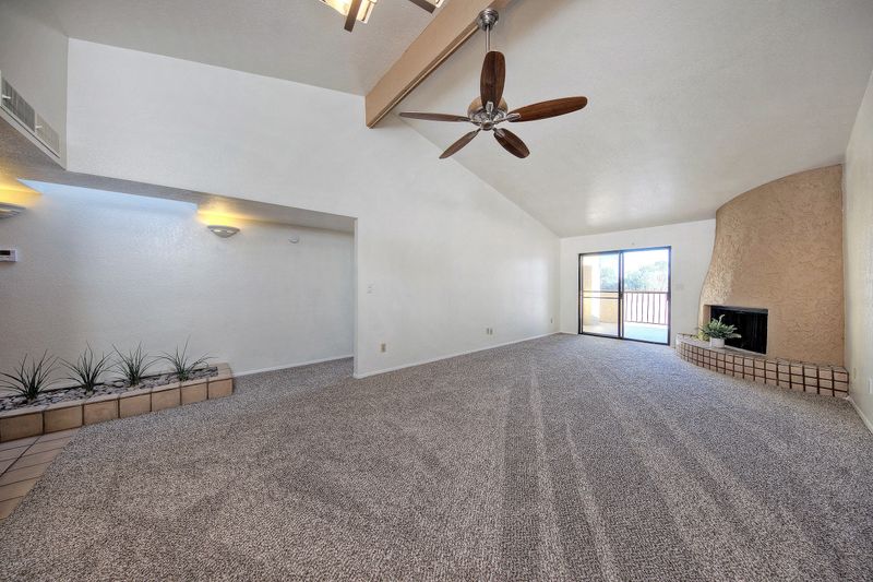 8231 N 21st Dr #204, Phoenix, AZ 85021