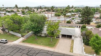 8231 58th Ave, Glendale, AZ 85302