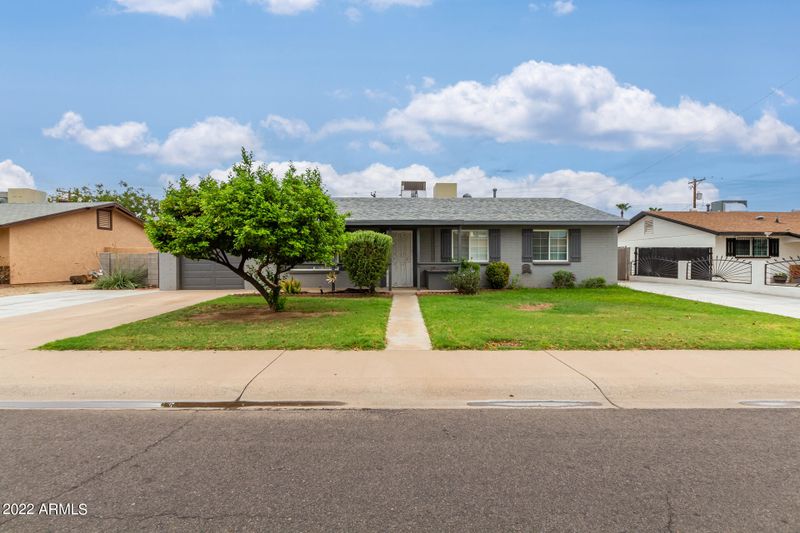 8231 W Piccadilly Rd, Phoenix, AZ 85033