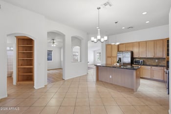 8232 Adam Ave, Peoria, AZ 85382