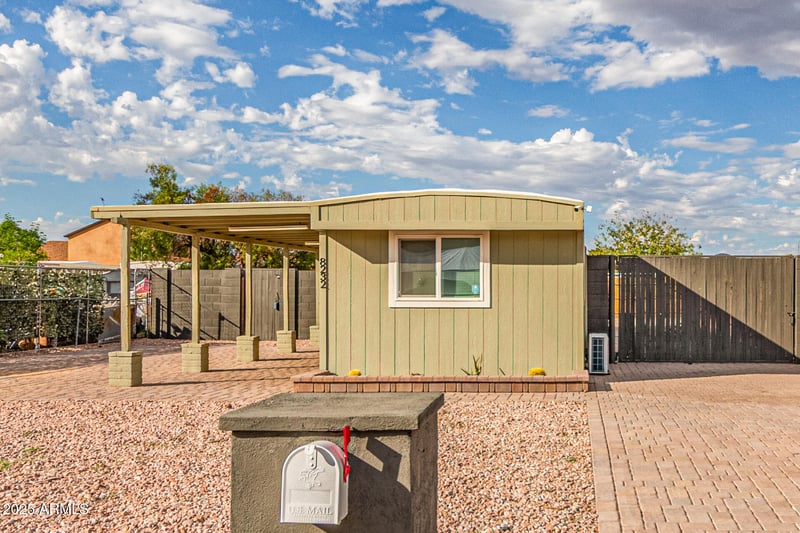 8232 Albany St, Mesa, AZ 85207