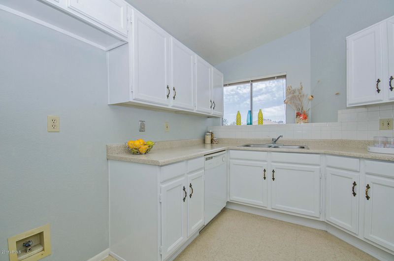 8232 W Greer Ave, Peoria, AZ 85345
