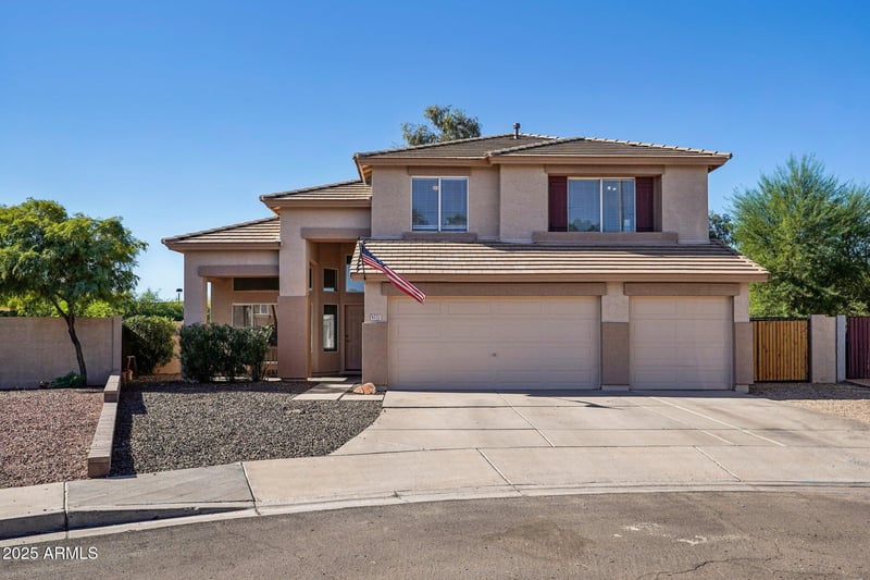 8233 Beaubien Dr, Peoria, AZ 85382