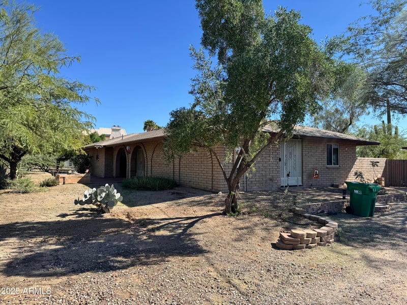 8233 Culver St, Mesa, AZ 85207