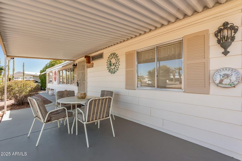 8233 E Calypso Ave, Mesa, AZ 85208