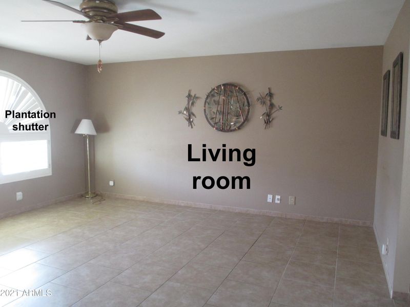 8234 E Kilarea Ave, Mesa, AZ 85209