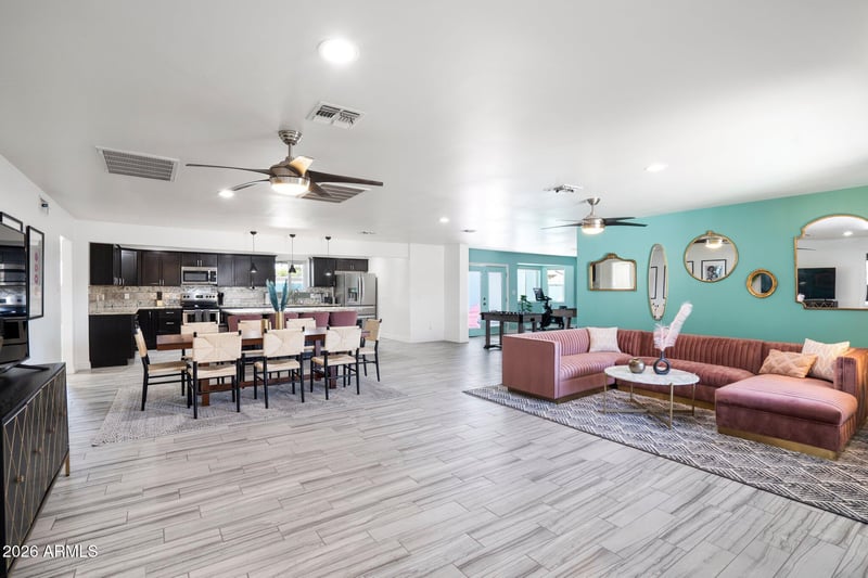 8237 Chaparral Rd, Scottsdale, AZ 85250