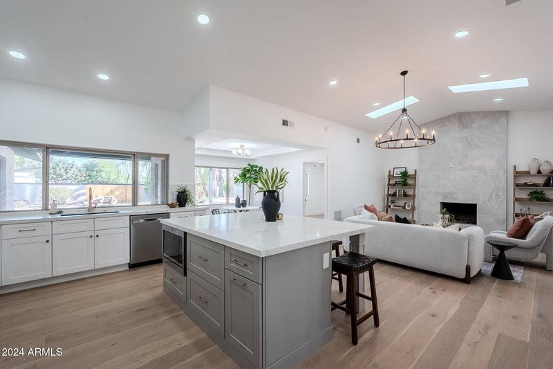 8237 Lippizan Trl, Scottsdale, AZ 85258