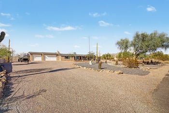 8238 E Mawson Rd, Mesa, AZ 85207
