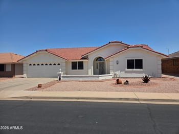 8238 Navarro Ave, Mesa, AZ 85209