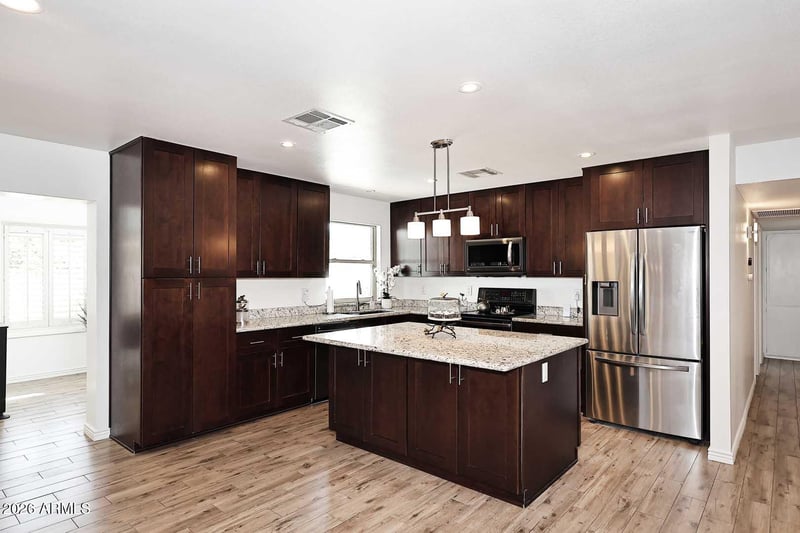 8238 E Vista Dr, Scottsdale, AZ 85250