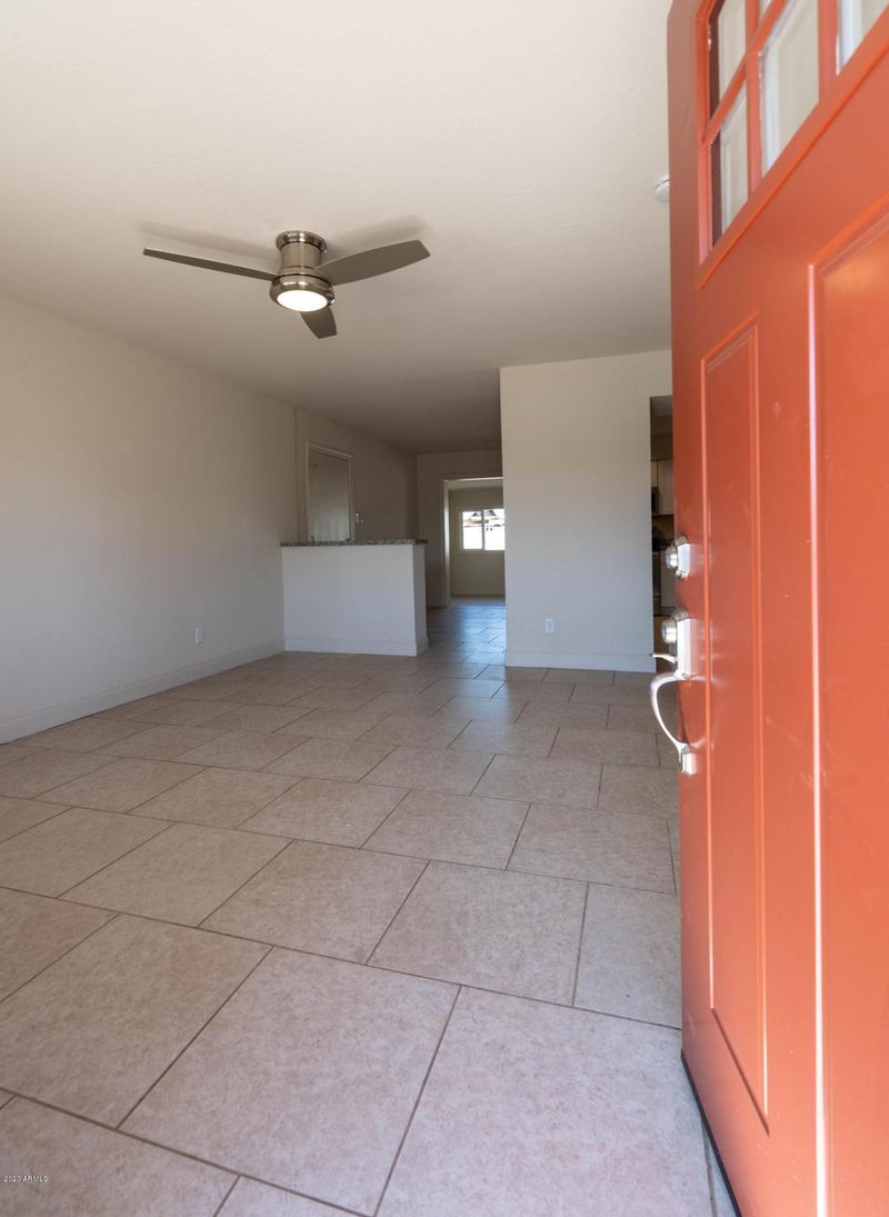 8238 W Fairmount Ave, Phoenix, AZ 85033