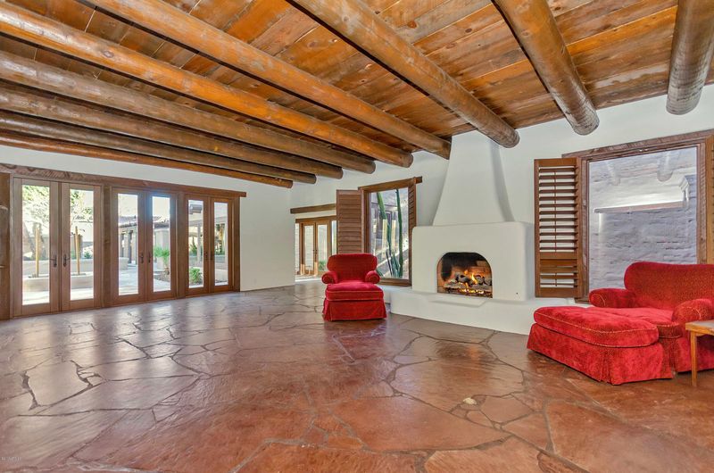 8239 N Golf Dr, Paradise Valley, AZ 85253