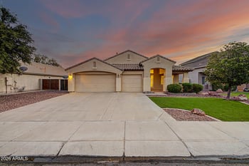 8239 W Harmony Ln, Peoria, AZ 85382