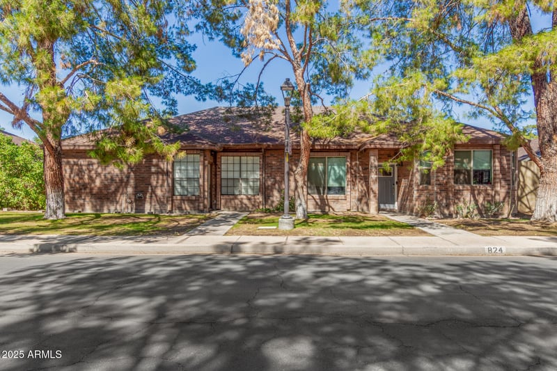 824 Bruce Ave, Gilbert, AZ 85234