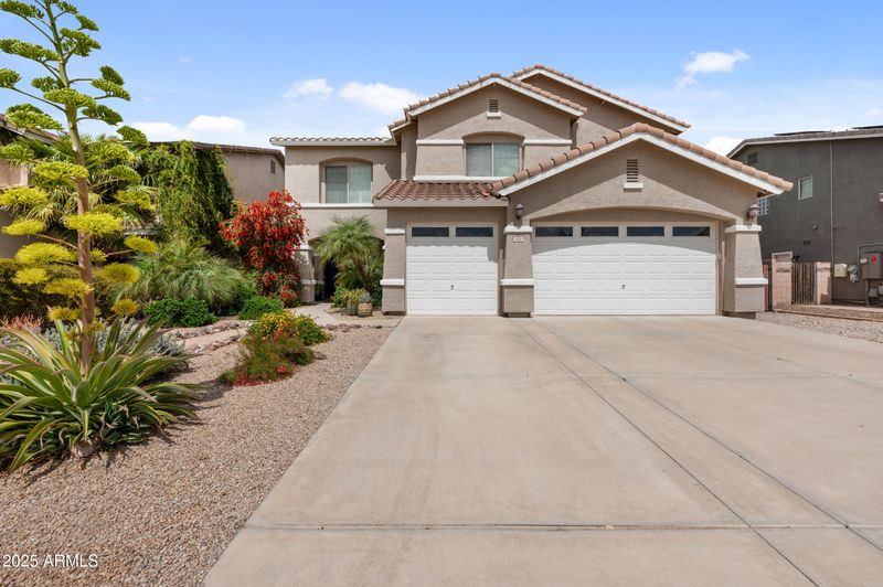 824 E Chelsea Dr, San Tan Valley, AZ 85140
