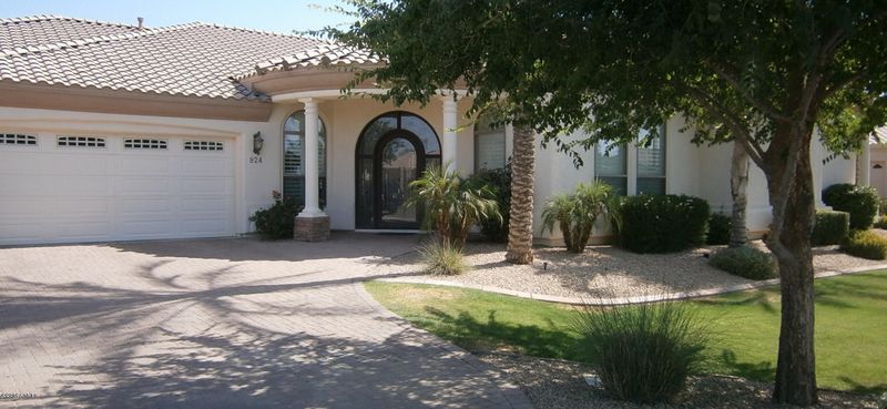 824 E Prescott Pl, Chandler, AZ 85249