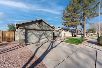 824 Evergreen St, Chandler, AZ 85225