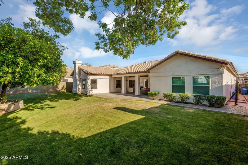 824 Mesquite St, Gilbert, AZ 85233