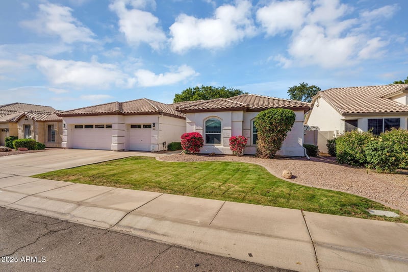 824 Mesquite St, Gilbert, AZ 85233