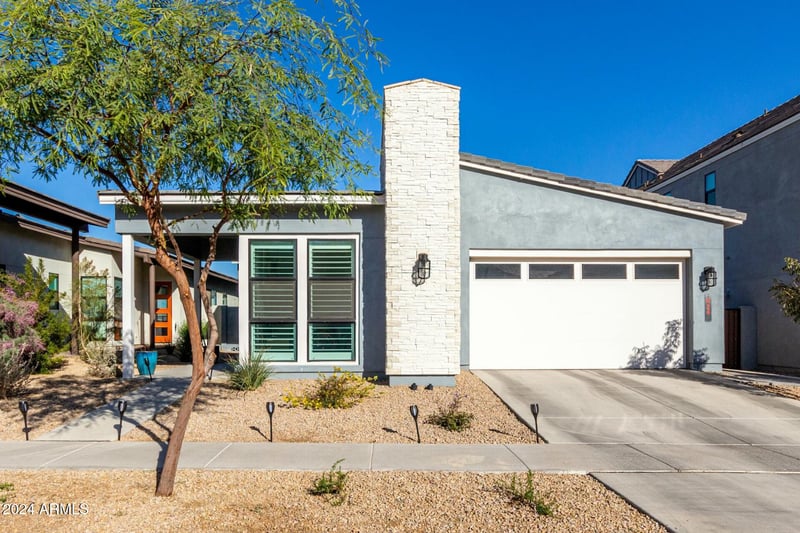 824 Monte Way, Phoenix, AZ 85042