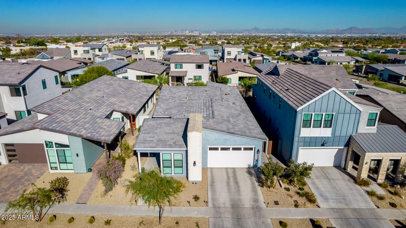 824 Monte Way, Phoenix, AZ 85042