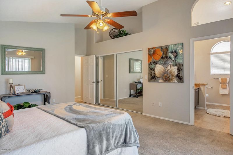 824 N Swan Dr, Gilbert, AZ 85234