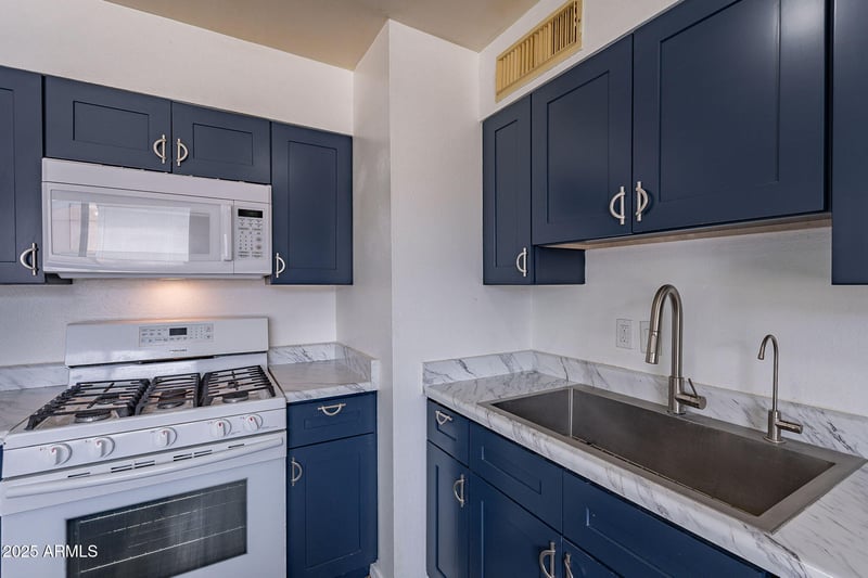 824 Washington St, Avondale, AZ 85323
