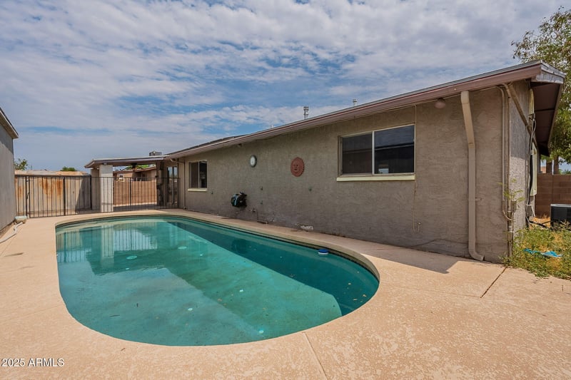 824 Washington St, Avondale, AZ 85323