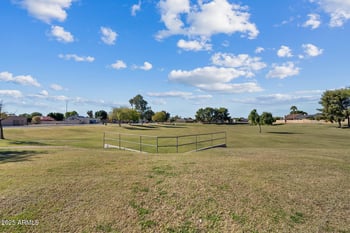 824 York Cir, Mesa, AZ 85213