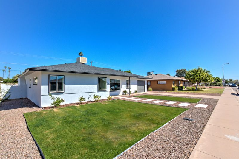 8240 E Windsor Ave, Scottsdale, AZ 85257
