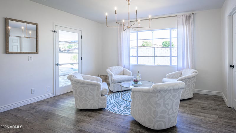 8240 Edgemont Ave, Scottsdale, AZ 85257