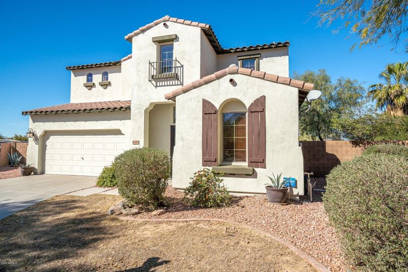 8240 W Florence Ave, Phoenix, AZ 85043
