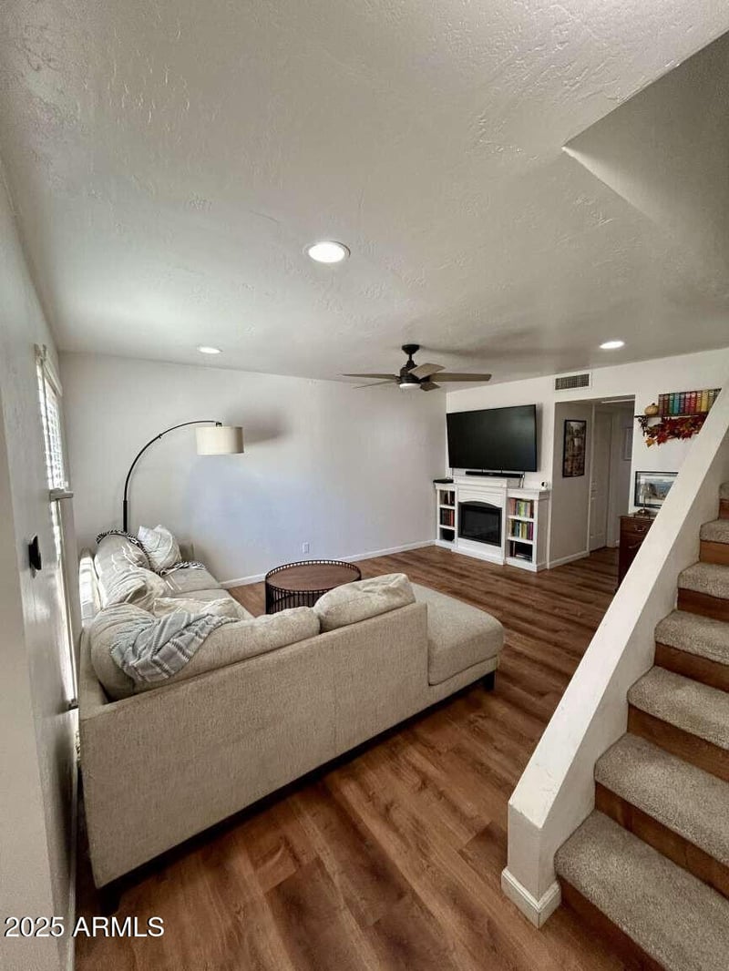 8241 Central Ave #24, Phoenix, AZ 85020