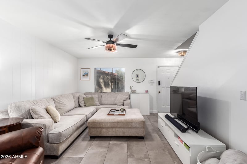 8241 Central Ave #18, Phoenix, AZ 85020