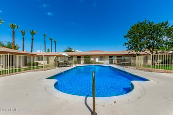 8241 Central Ave #18, Phoenix, AZ 85020