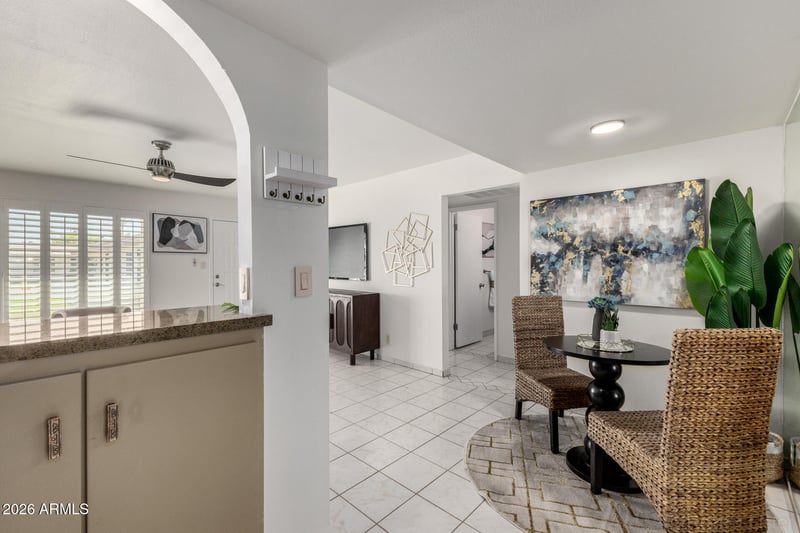 8241 Central Ave #5, Phoenix, AZ 85020