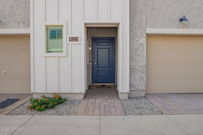 8242 22nd Dr, Phoenix, AZ 85021