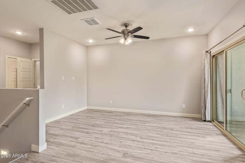 8242 22nd Dr, Phoenix, AZ 85021